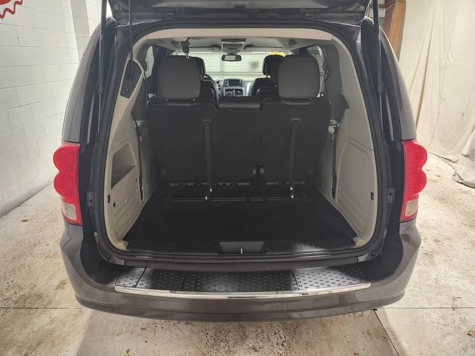 Dodge Grand Caravan 2018 photo 4