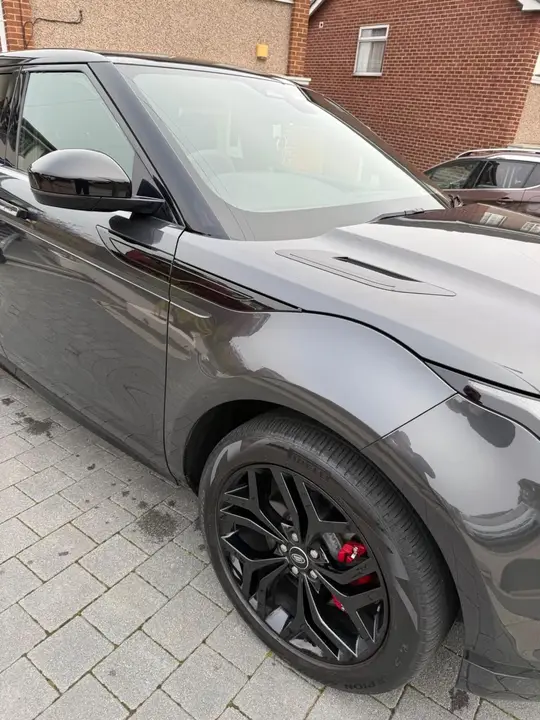 Land Rover Range Rover Evoque 2022 photo 2