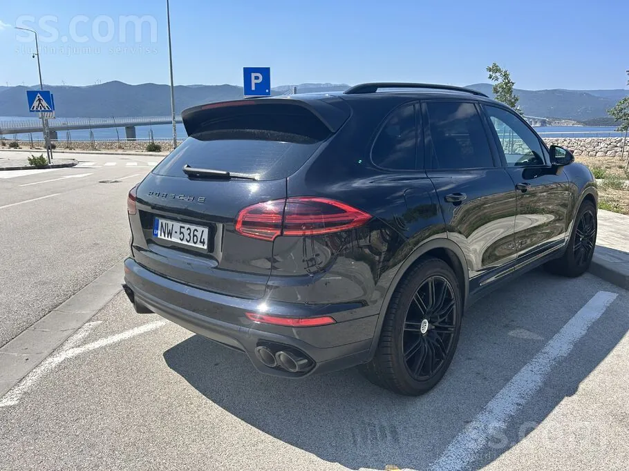 Porsche Cayenne 2015 photo 4