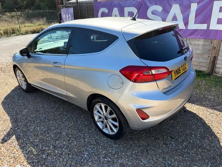 Ford Fiesta 2018 photo 3