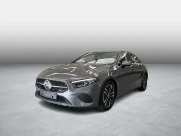 Mercedes-Benz A-Klasse 180 Berline Business Line