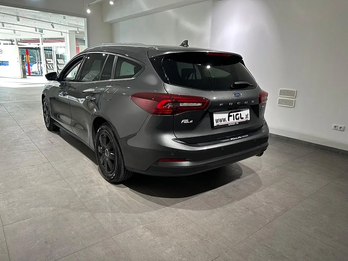 Ford Focus 2022 photo 4