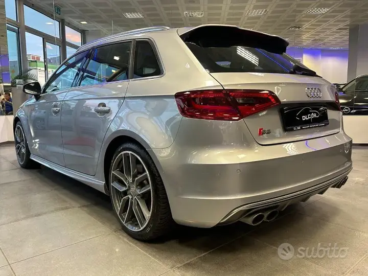 Audi A3 2015 photo 3