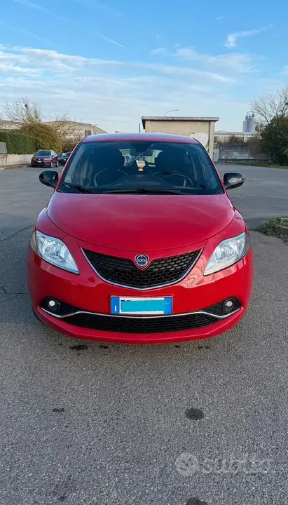 Lancia Ypsilon 2016 photo 4