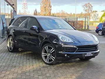 Porsche Cayenne 2012 photo 3
