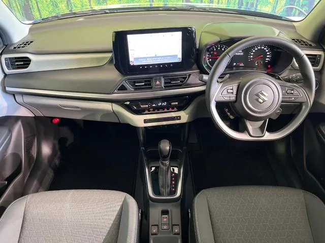 Suzuki Swift Hybrid Mz 2024 photo 2