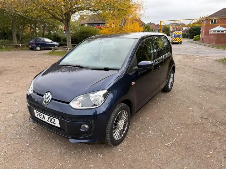 Volkswagen Up 2014 photo 3