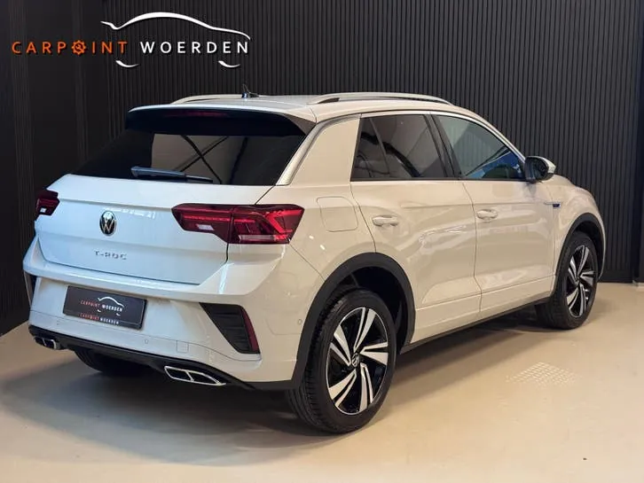 Volkswagen T-Roc 2024 photo 2