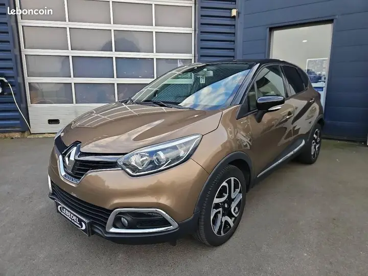 Renault Captur 2016 photo 2