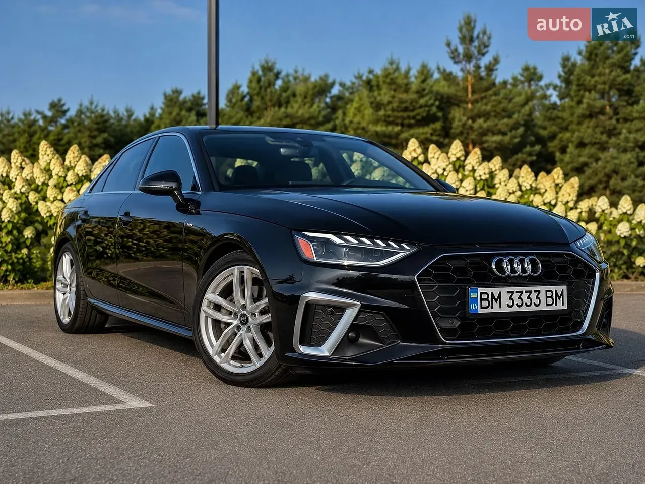 Audi A4 2024 photo 2