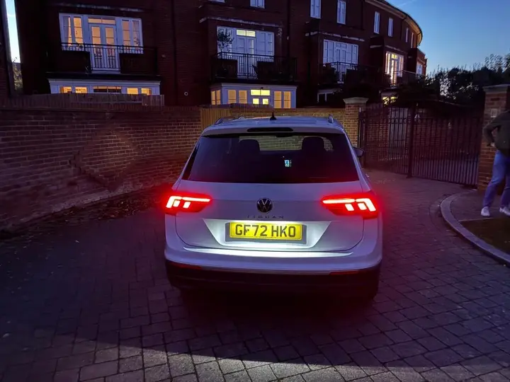 Volkswagen Tiguan 2022 photo 3