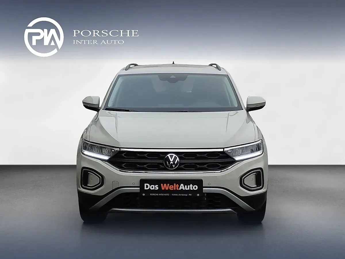 Volkswagen T-Roc 2026 photo 2
