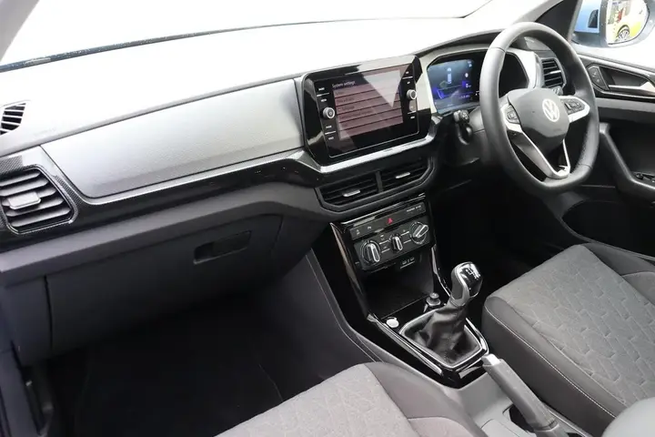 Volkswagen T-Cross 2026 photo 2