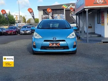 Toyota Aqua 2013 photo 3