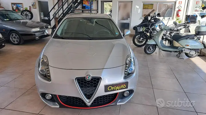 Alfa Romeo Giulietta 2017 photo 3