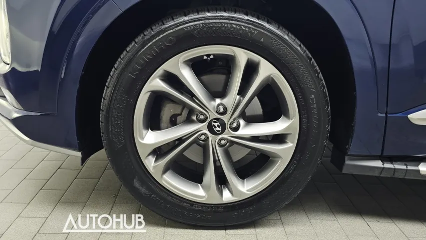 Hyundai Santa Fe 2018 photo 5