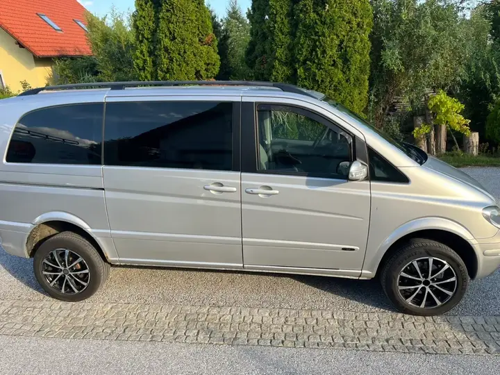Mercedes-Benz Viano 2006 photo 3