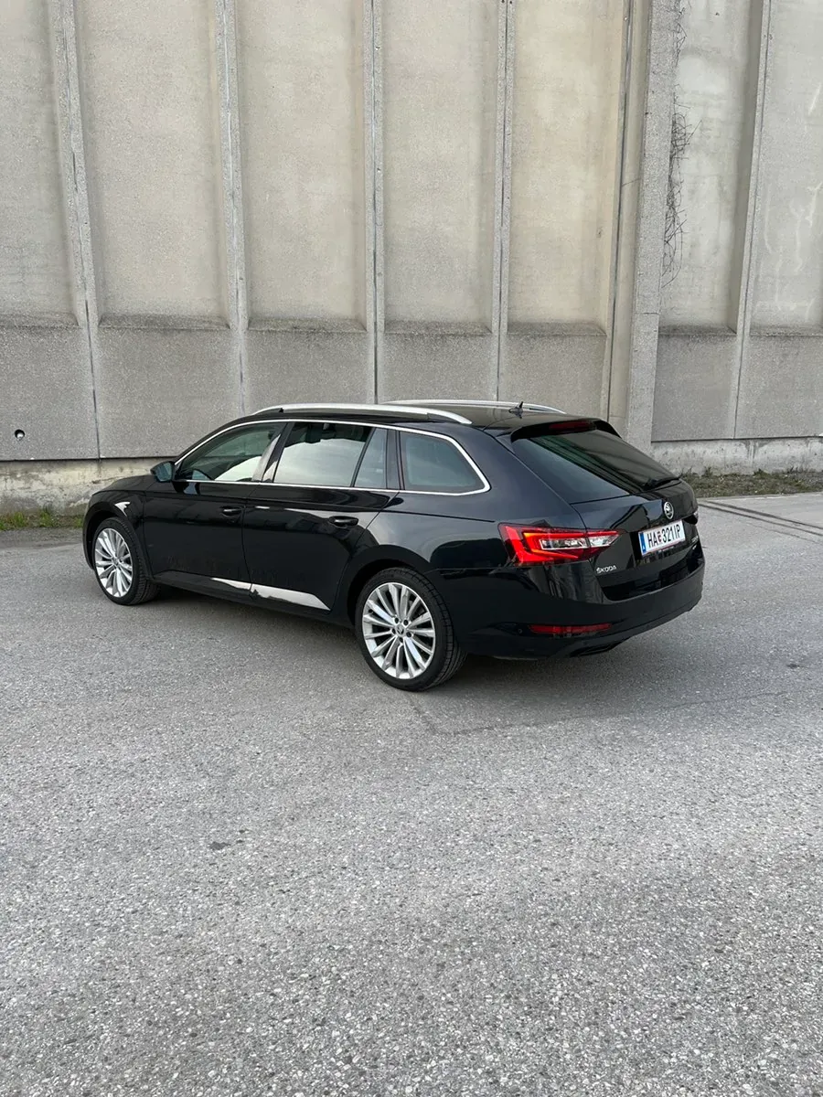 Skoda Superb 2016 photo 3