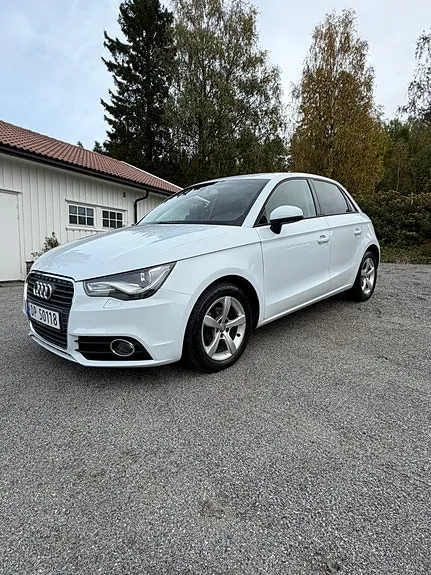 Audi A1 2014 photo 3