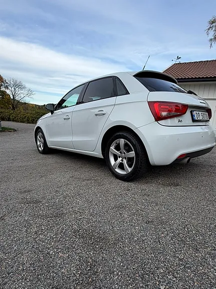 Audi A1 2014 photo 5