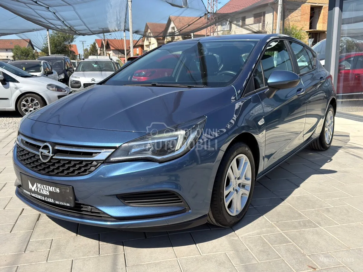 Opel Astra K 2016 photo 3