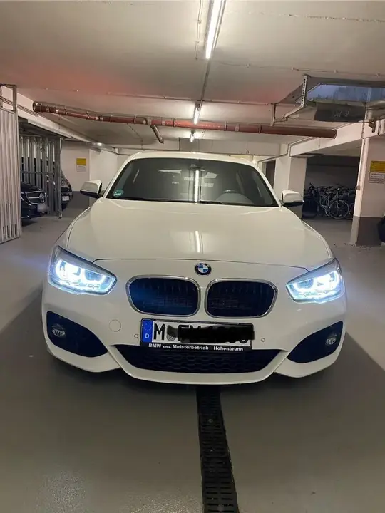 BMW 118I