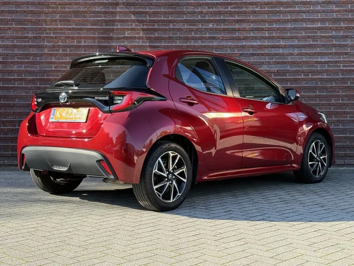 Toyota Yaris 2020 photo 2