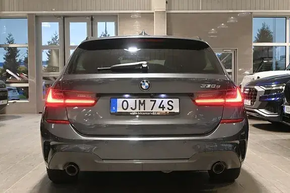 BMW 330E 2021 photo 4