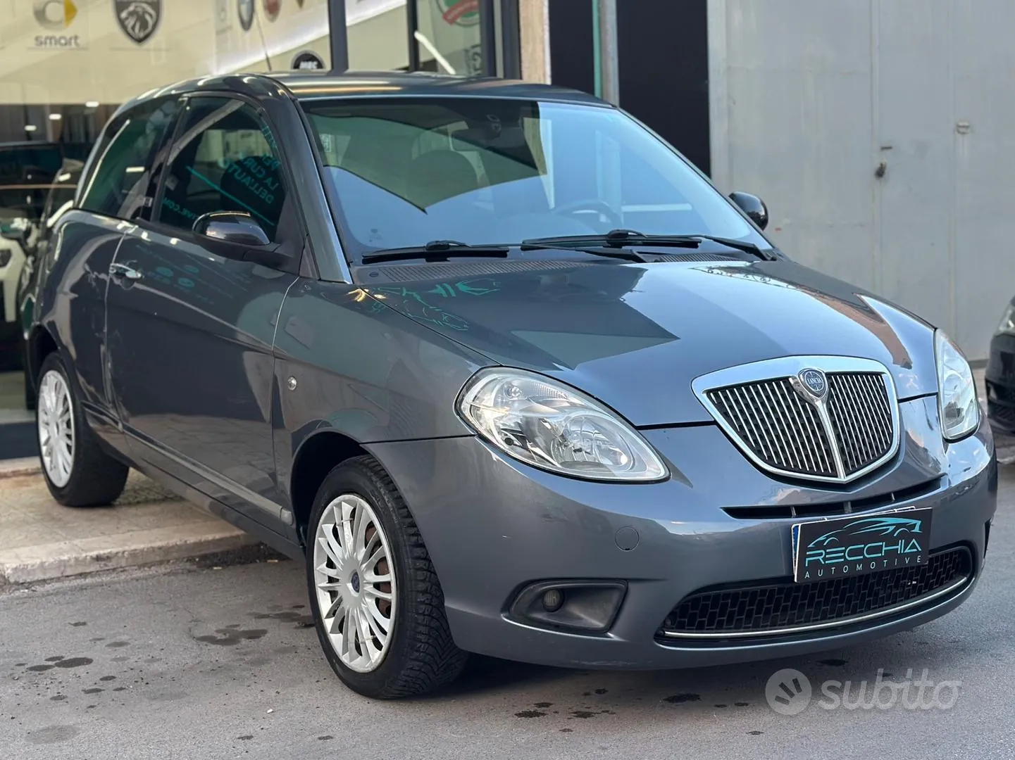 Lancia Ypsilon