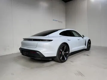 Porsche Taycan 2021 photo 3