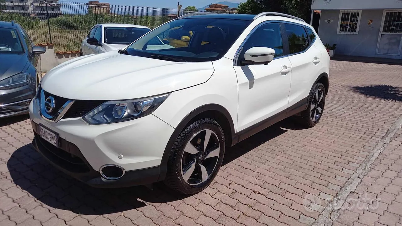 Nissan Qashqai 2015 photo 3