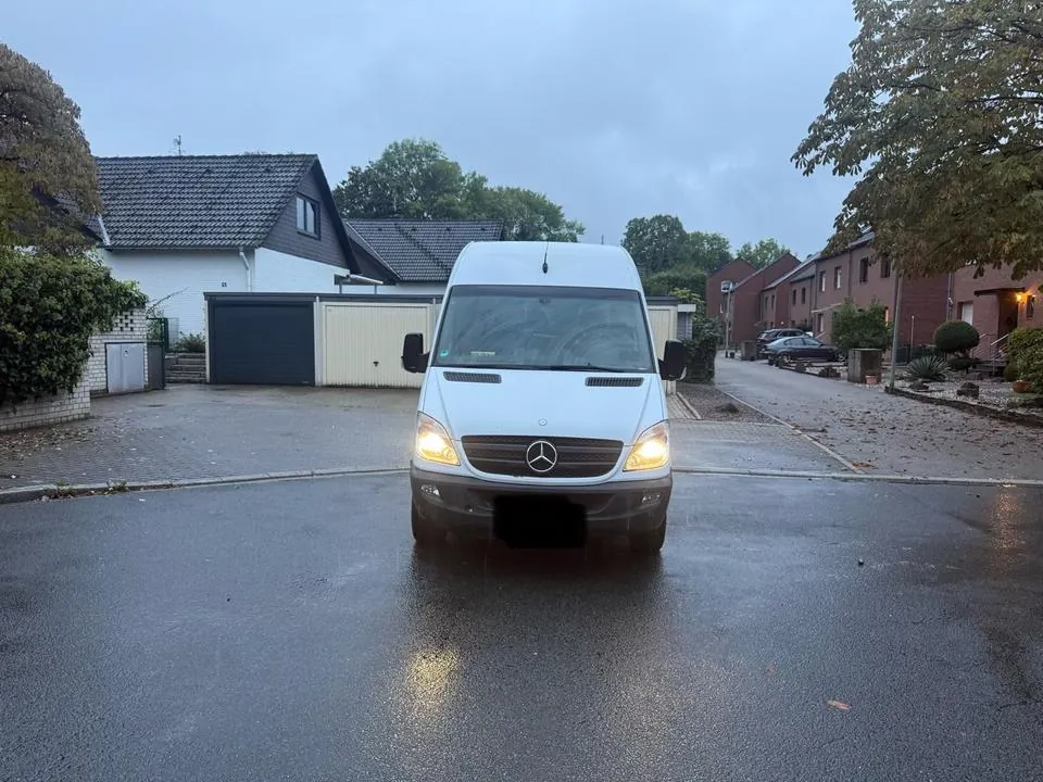 Mercedes-Benz Sprinter