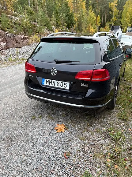 Volkswagen Passat 2014 photo 2