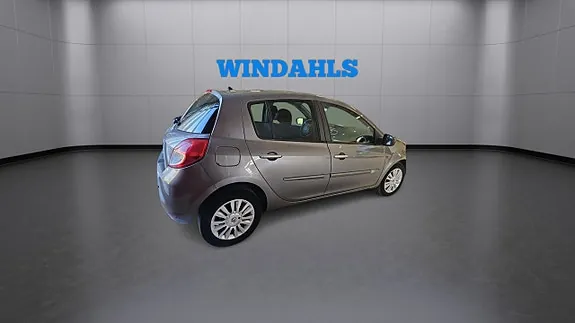 Renault Clio 2012 photo 2