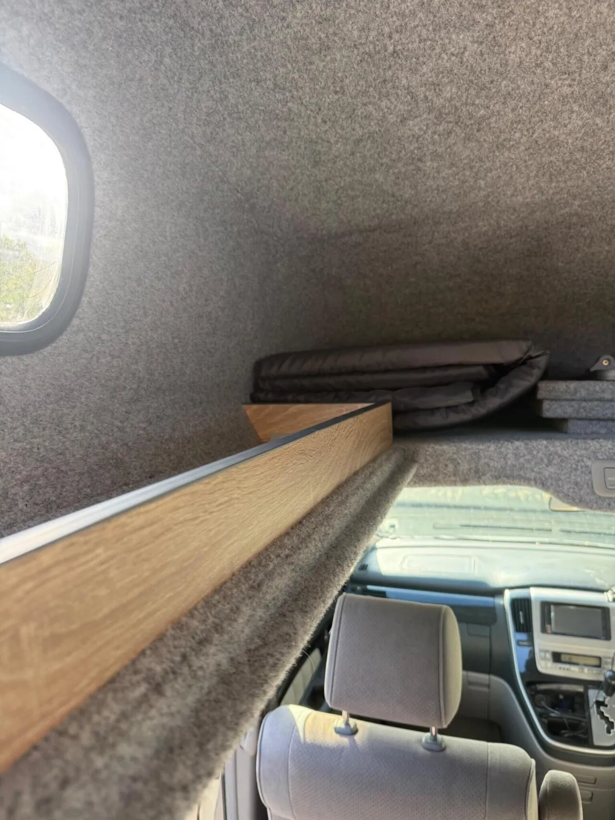 Toyota Alphard 2006 photo 5