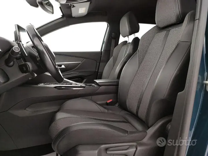 Peugeot 3008 2023 photo 5