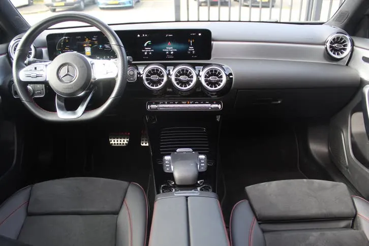 Mercedes-Benz A-Class 2021 photo 2