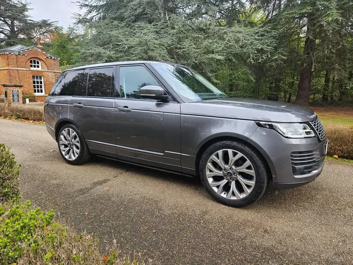 Land Rover Range Rover 2019 photo 3