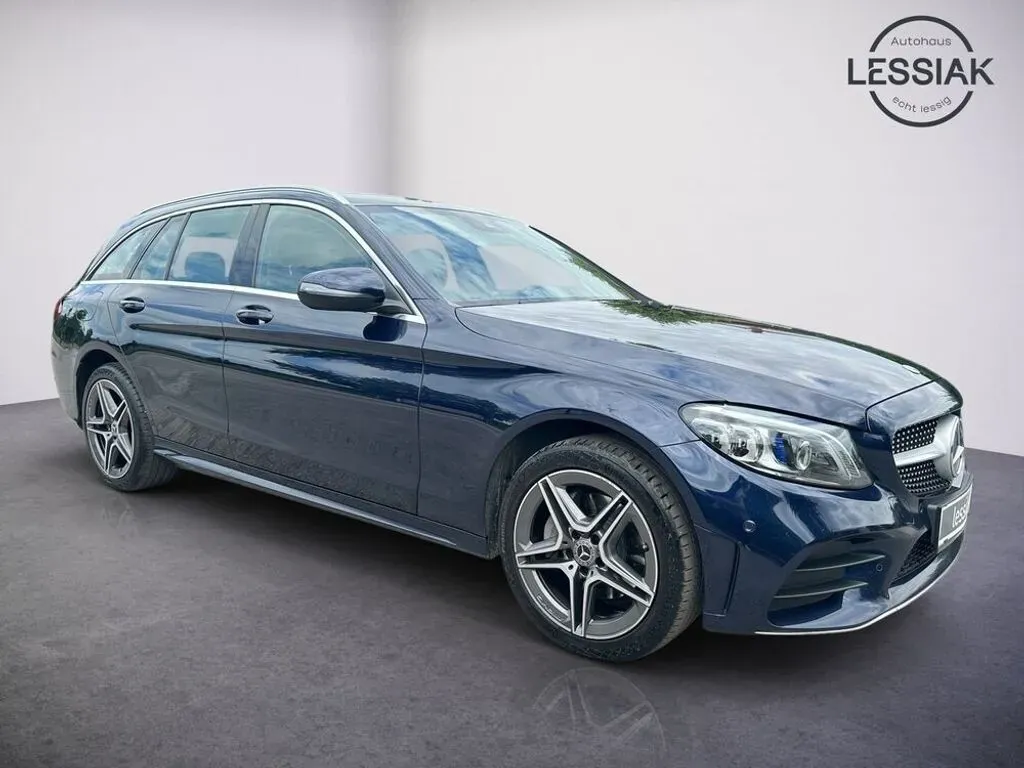 Mercedes-Benz C-Class 2019 photo 2