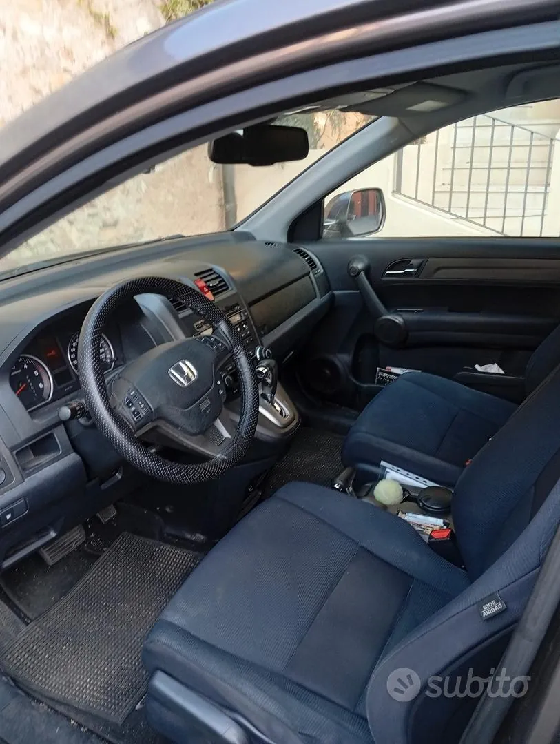 Honda Cr-V 2011 photo 3