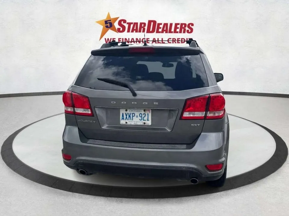 Dodge Journey 2012 photo 4