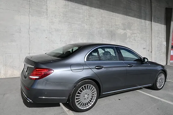 Mercedes-Benz E200 2017 photo 4