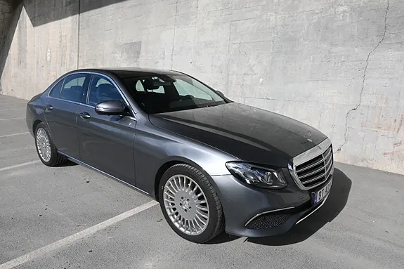 Mercedes-Benz E200 2017 photo 2
