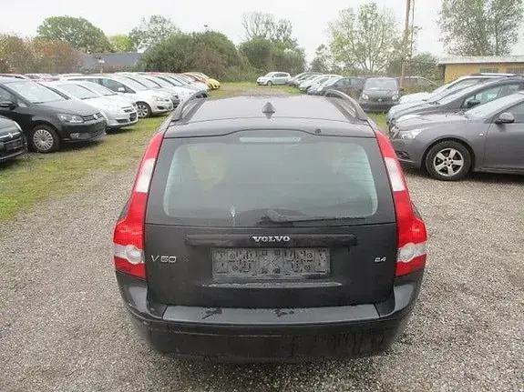 Volvo V50 2005 photo 4