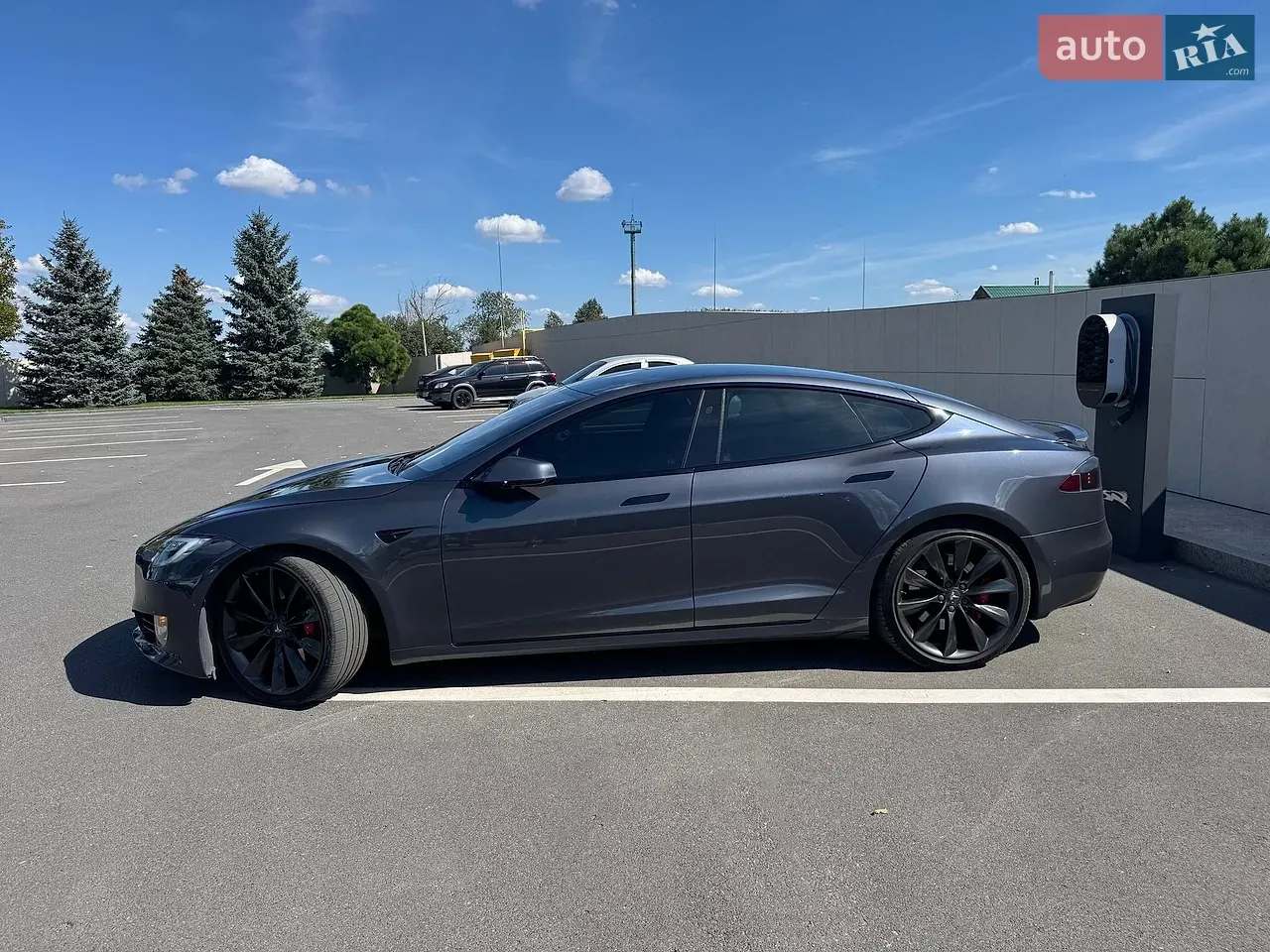 Tesla Model S 2017 photo 5