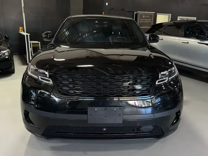 Land Rover Range Rover Velar 2021 photo 2