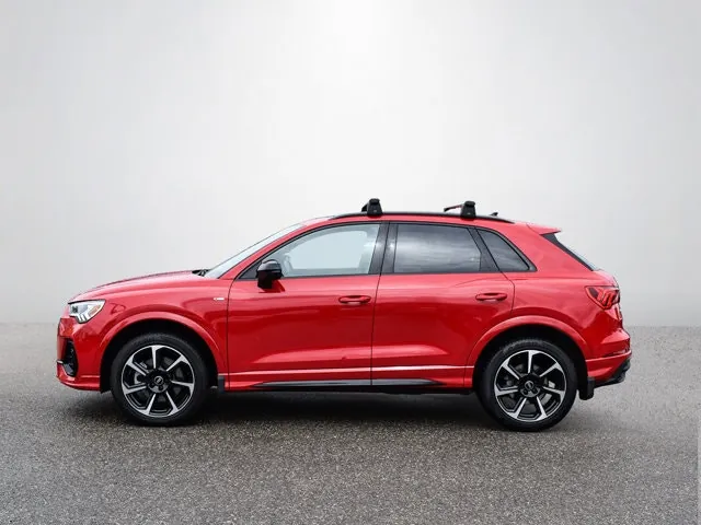 Audi Q3 2023 photo 3