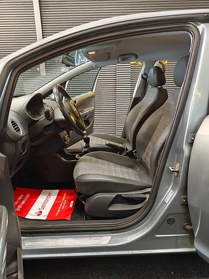 Opel Corsa 2011 photo 5