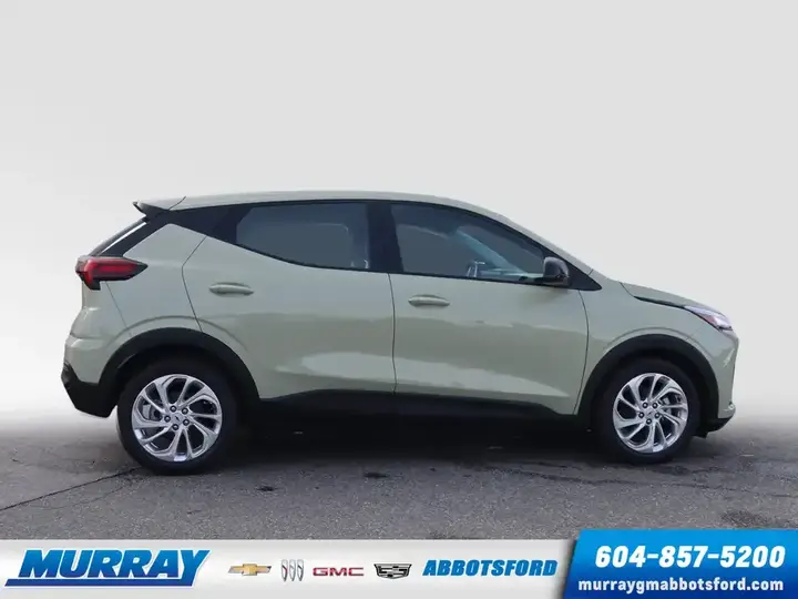 Chevrolet Bolt 2027 photo 4