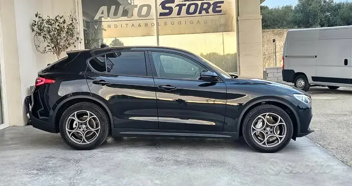 Alfa Romeo Stelvio 2022 photo 4